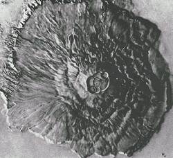 Olympus Mons (image Mariner 9)