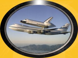 la navette transporte par un Cargo de  la Nasa Sur le cargo 747 de la NASA la plus vieille navette spatiale: Columbia.  